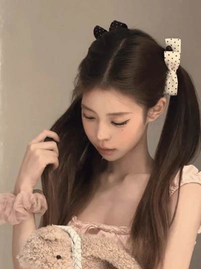 Kẹp tóc hình quả chuối chấm bi đen trắng dành cho nữ, phụ kiện tóc thanh lịch đa năng cho kiểu tóc đuôi ngựa, kiểu tóc công chúa.
