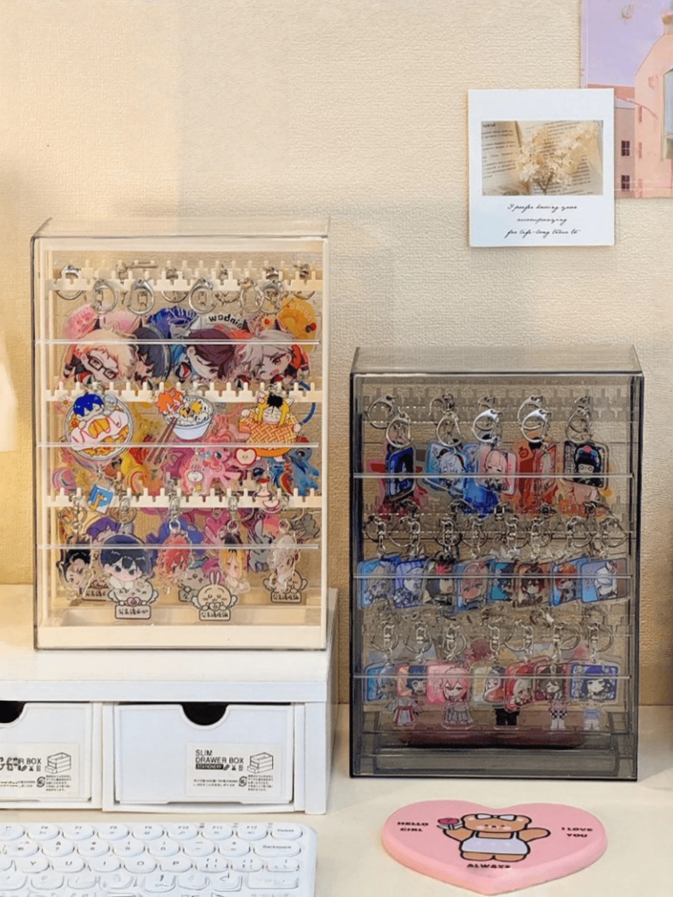 96-Hook High-Capacity Transparent Display Cabinet, Suitable For Keychains, Badges And Brooches - Multicolor - View 1