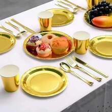 100/50/25/10/5 قطعة أطباق ورقية ذهبية، أطباق سلطة، أطباق حلوى، صواني حفلات، أطباق كبيرة قطر 9 بوصة وأطباق صغيرة قطر 7 بوصة متوفرة - للكيك والحلويات والسلطات والبرغر والسندويشات والمقبلات والتقديم، مناسبة لحفلات عيد الميلاد والأعراس وعيد الفصح والتخرج والمناسبات والعطلات وعيد الشكر وعيد الحب وعيد الأم وعيد الميلاد والتناول في الحديقة الخارجية (أطباق وصواني وأدوات مائدة) - متعدد الألوان - مشاهدة 7