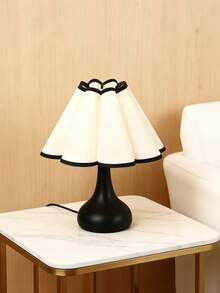 Luminária de mesa USB com luz quente, design moderno, retrô e minimalista, ideal para cabeceira de cama ou mesa de centro. - Preto - Ver 4