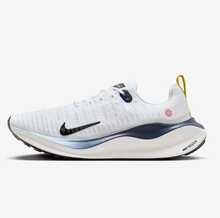 Nike 新款轻盈舒适低帮 INFINITYRN 4 系列男士日常训练跑步鞋 HJ9071-100 - 白色 - 查看 2