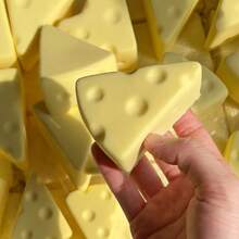 Popular Cheese Set, PU Foam Slow Rebound Soft & Squishy Stress Relief Bread Squeeze Toy - Office Desk Fidget Toy, Super Soft Texture, Realistic Cheese Squeezing Effect, Great Gift For Holidays And Birthdays - Multicolor - View 8