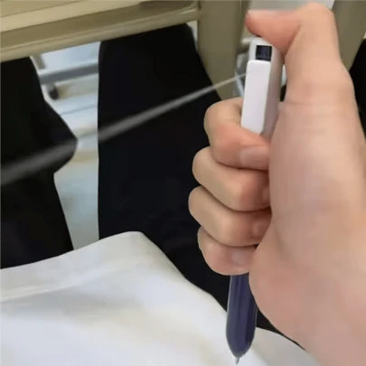 2pcs 2-In-1 Water Spray Ballpoint Pen, Student Prank Spray Pen, Writable Water Spray Pen, Student Stationery Supplies