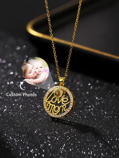 Custom Photo Projection "Love Mom" Necklace | Personalized Jewelry | Gift For Mom | Perfect For Mother's Day & Birthdays
