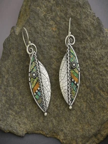 1 Pair Geometric Leaf Shaped Earrings, Fashionable Retro Earrings For Women - Multicolor - View 3