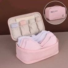 1 túi đựng đồ lót hai lớp - Túi du lịch bằng nylon bền chắc với nhiều ngăn, phù hợp để đựng áo ngực, quần lót và tất - Dễ dàng mang theo và có thể giặt máy, dùng để cất giữ quần áo, vật dụng cần thiết khi đi du lịch. - Nhiều màu - Xem 11