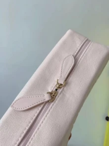 Burberry Pink Canvas Cosmetic Bag With Zipper, Featuring Embroidered Letter And Leather Pull Tab, Spacious Interior With Inner Pockets - Light Pink - View 5