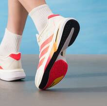 adidas Adizero Boston 13 運動輕盈健步透氣 低筒 休閒訓練跑步鞋 男款 - 白紅橙 - 查看 5