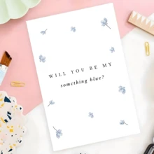 1 Stück einzigartiger Heiratsantrag Karte mit einfachem Design und Text, hergestellt für Ihre Freundin oder Verlobte. "Möchtest du meine blaue Heiratsantrag Karte sein?" Geeignet für Brautjungfern, Hauptbrautjungfern oder Hochzeitsparty Anträge. - Sätze - Übersicht 6