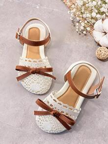1 đôi dép xăng đan mùa hè tươi mát cho trẻ em, dép xăng đan dệt cho bé gái, màu trắng, thiết kế quai đôi với khóa kim loại, giày dép thời trang đa năng kiểu công chúa cho trẻ em, phù hợp cho tiệc tùng, họp mặt, đám cưới, kỳ nghỉ. - trắng - Xem 3