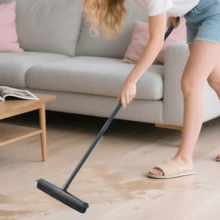 Chổi quét lông thú cưng 47,2 inch/120 cm, thích hợp để quét thảm, lông chó, nhà tắm, cốp xe, có tích hợp dụng cụ cạo, có thể làm sạch mọi bề mặt. - nhiều màu - Xem 3