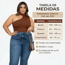 Body feminino gola assimétrica, suplex premium, modela o corpo, moda plus size, confortável, elegante, com fecho e forro. - Marrom - Visão 4