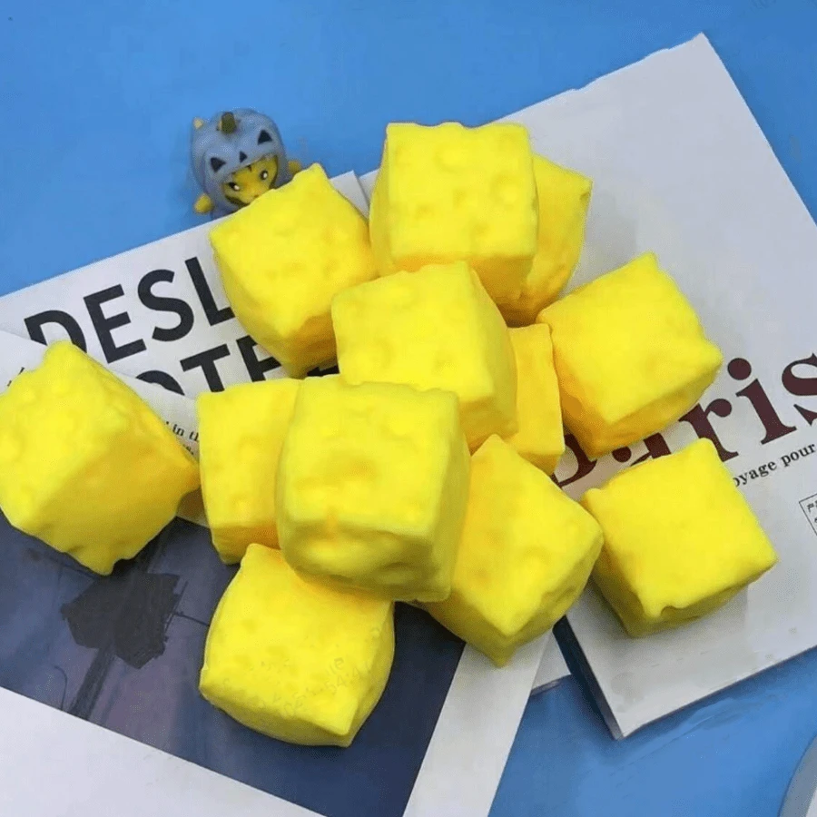 新款方块奶酪挤压玩具，创意可塑慢回弹方形奶酪减压玩具，放松心情，节日/生日礼物