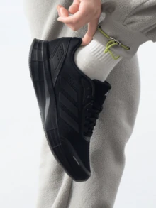 adidas DURAMO X 舒適百搭 低筒跑步鞋 男女同款 黑色 - 黑色 - 查看 1