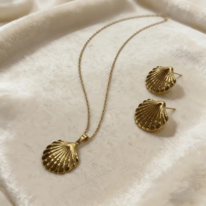 1 Set de collar y aretes con textura 3D de concha en estilo de vacaciones refrescantes, dorado, adecuado para el uso en la playa de las mujeres