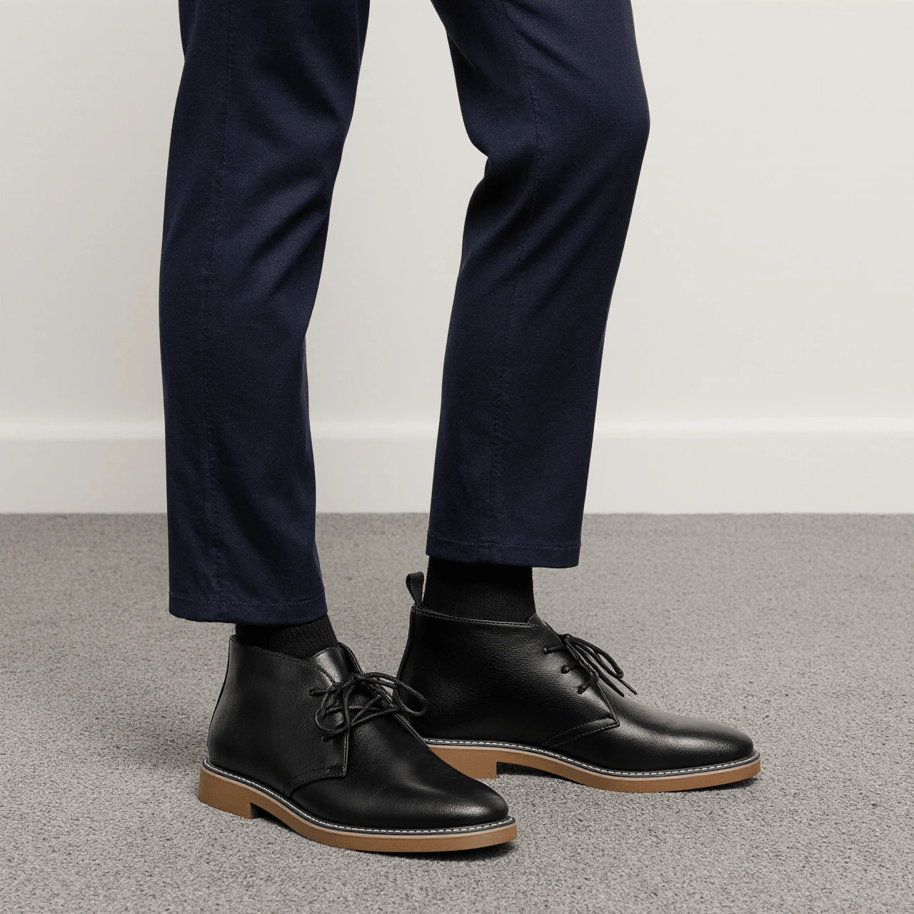 Men's Desert Boots, Classic Retro Derby Boots, Casual Commuter Ankle Boots - Black - View 1