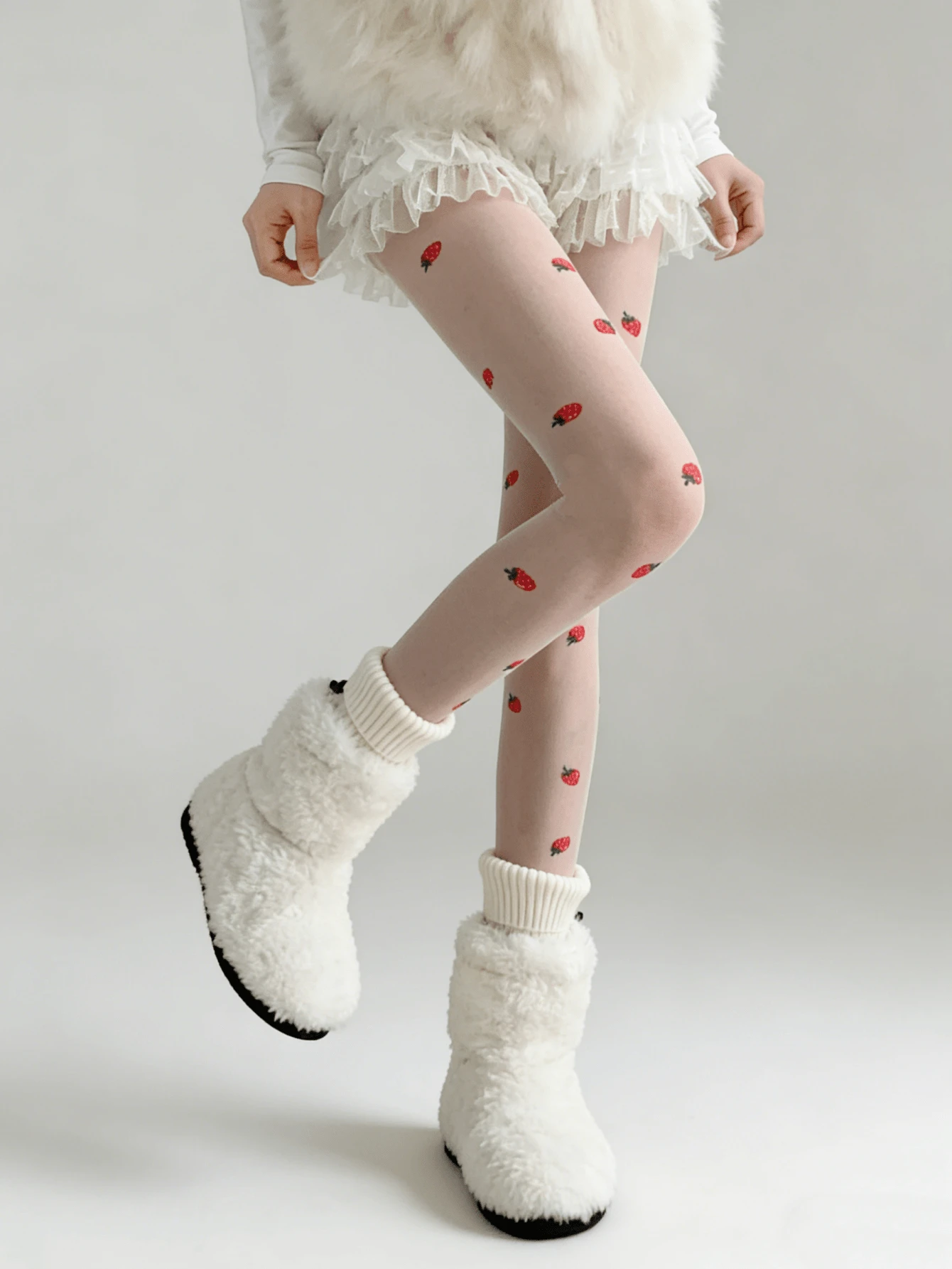 1双白色/黑色轻薄甜美草莓图案洛丽塔风格长筒袜，适合春夏穿着 - 彩色 - 查看 1