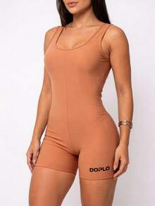 Sleeveless, Form-Fitting, Sporty, Shaping Romper With A Low Neckline. - Màu be - Xem 8