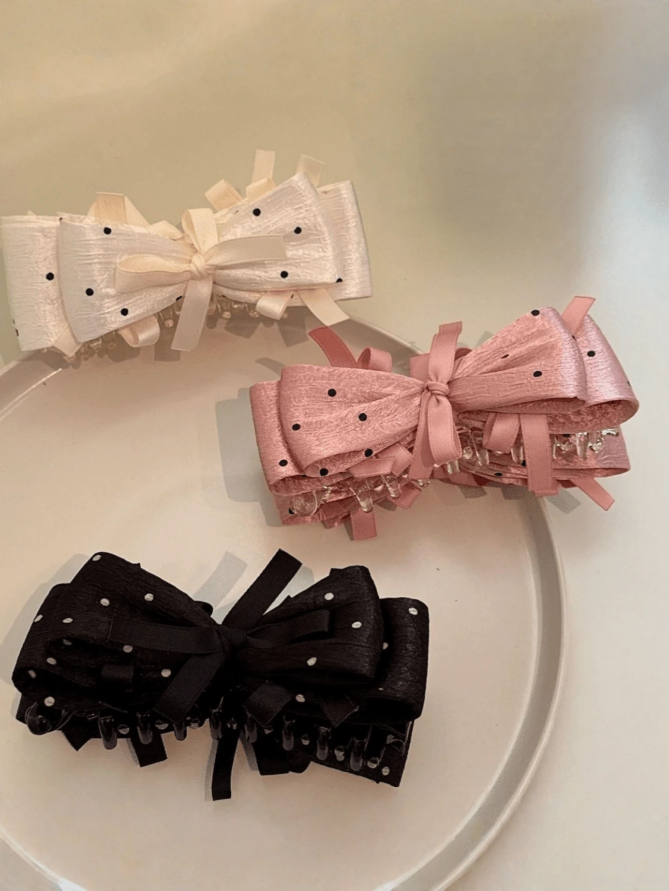 1 pièce Pince à cheveux à nœud volant à pois de style coréen, support de queue de cheval élégant pour femmes, pinces à griffes - Multicolore - Voir 1