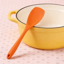 [2/4 piezas] Juego de espátulas de silicona, espátulas de goma resistentes al calor, raspadores suaves sin costuras antiadherentes, aptos para hornear/cocinar mezclar, utensilios de cocina aptos para lavavajillas (Rojo/Rosa/Naranja/Azul) - Rojo - Ver 10