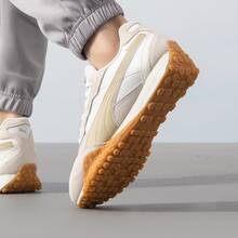 Giày thể thao PUMA Blacktop Rider, unisex, màu trắng và nâu. - trắng nâu - Xem 3