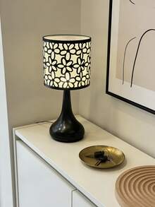1pc USB Powered Warm Light Table Lamp, Modern Ins Style Retro Innovative Atmosphere Minimalist Decor Night Light For Bedroom Bedside Room Desktop - Black - View 5