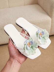planare 新款女士绿色3D立体花卉装饰交叉绑带方头平底凉鞋，白色清新度假休闲平底凉鞋，适合夏季海滩度假，舒适室内外皆宜，优雅女士凉鞋，优雅风格女士高贵鞋履 - 白色加綠色花 - 查看 3
