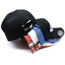 Paquete de 5 pzs de gorra con diseño de Caballos con Jinetes - Multicolor - Ver 8