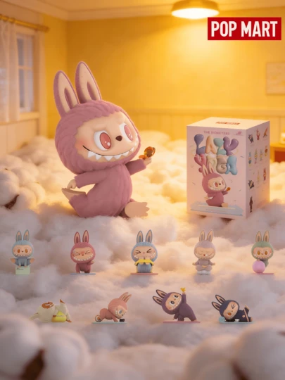  POP MART LABUBU 瑜伽主题毛绒玩具，可爱时尚，随机盲盒设计，不同瑜伽姿势，是送给健身爱好者的完美礼物，适合生日、圣诞节、新年和情人节等场合。