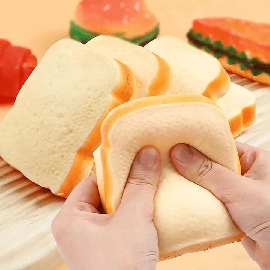 1 st stresslindrande leksak - realistisk brödmodell långsamt stigande mjukisdjur, skämtleksak (rostat brödstil)