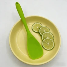 Bộ 2/4/6 chiếc thìa silicon chịu nhiệt màu xanh dương/đỏ/hồng/cam/xanh lá cây, loại lớn, chống dính, chắc chắn với cạnh cạo tích hợp – Dụng cụ nhà bếp dùng để nướng, trộn, lật. - 4 cái - Xem 5