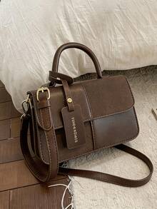 新款冬季时尚经典麂皮手提包，拼接设计酒红色包包，字母图案装饰托特包，单肩包和方包，适合购物、聚会和约会。新款秋冬女包，最佳秋季钱包，最新时尚麂皮女包，完美搭配秋季女装。 - 咖啡棕 - 查看 1