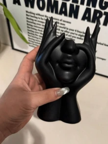 1 pieza Soporte para brochas de maquillaje con forma humana hecho a mano de plástico negro y blanco - Organizador decorativo único para brochas de maquillaje, estante de escritorio para cosméticos, hecho de material de resina decorativa, diseño antideslizante, decoración escultórica, ligero y portátil, estante de almacenamiento de cosméticos de escritorio o baño, elegante y antideslizante, ideal como regalo del Día de San Valentín o para la organización del regreso a la escuela - Multicolor - Ver 14