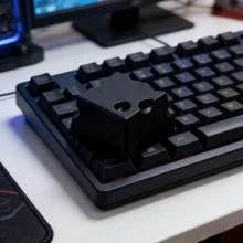 1pc Personalized Resin Cute Cheese Keycaps 3D Keycaps Are Installed On The Esc Key Of The Resin Keyboard. These Keycaps Simulate The Real Cheese-Shaped Keys. They Are A Great Choice For Gift Giving. - View 7