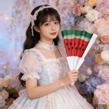 1个夏季西瓜折叠扇，创意水果造型折叠扇，便携式折叠扇，拍照道具，清凉舒爽扇，复古清新拍照扇，布艺折叠工艺扇，塑料框架，易于携带和存放，夏季降温小工具，派对装饰西瓜扇，夏季主题活动道具 - 彩色 - 查看 3