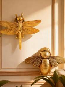 Juego de decoración de pared colgante de resina con insecto y lagarto dorados - Arte de pared animal vintage adecuado para la sala de estar y la entrada | Escultura decorativa dorada de lujo adecuada para decoración interior ecléctica y minimalista | Decoración colgante de pared duradera y hecha a mano - Multicolor - Ver 2