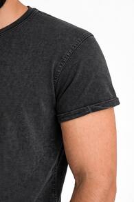 Roly 2-Pack Short-Sleeve Washed-Effect T-Shirts (48-Hour Delivery) - Various Sizes - Black And Red - 100% Combed Cotton, Crew Neck, Double Stitching, Inner Gusset, Denim Effect - Ideal For Everyday Wear, Casual Looks, Informal Style, Basic And Comfortable T-Shirts, Versatile Design - Black and Red Wash - View 5