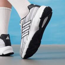 adidas TECHNOCHAOS 2000 休閒跑步鞋 男款 白銀色 - 銀白 - 查看 4