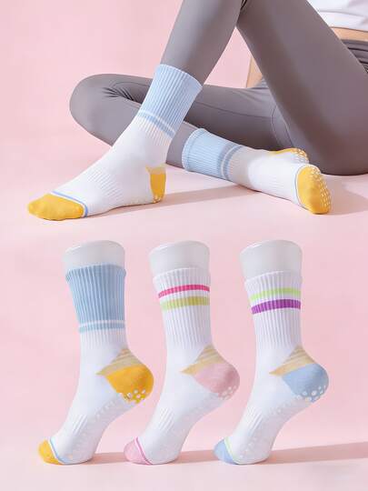 3 Pairs Women Yoga Pilates Socks, Non-Slip White Dance Socks, Premium Anti-Odor Athletic Mid-Calf Running Socks ,Breathable Soft Sports Socks For Yoga, Running, Barre, Home Workout.