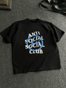 Blue Lightning Bolts Crossing A Circular Emblem Symbolize Inner Power And Individuality Within The Phrase Anti Social Club Graphic Men 100% Cotton Tshirt - 黑色 - 查看 6