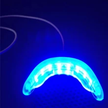 Kit de Blanqueamiento Dental Portátil USB con Luz LED Azul y Bandeja Bucal - Ver 3