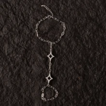 Copper Inlaid Zirconia Minimalist Rhombus Hand Chain, Fashionable Versatile Elegant Hand Bracelet, Niche Design - Double Diamond Bracelet - View 8