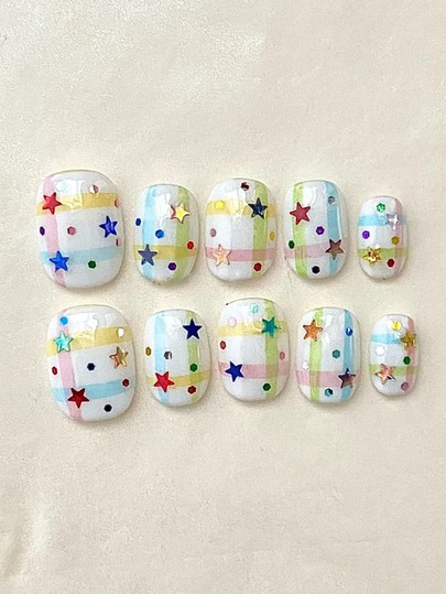 10片纯手工制作的短款圆形美甲贴片，白色、红色、蓝色、黄色和绿色可选，带有星星和格子图案，可爱时尚，Y2K风格，柔和闪光，适合女性和女孩，春夏秋冬，节日和日常生活均可使用。
