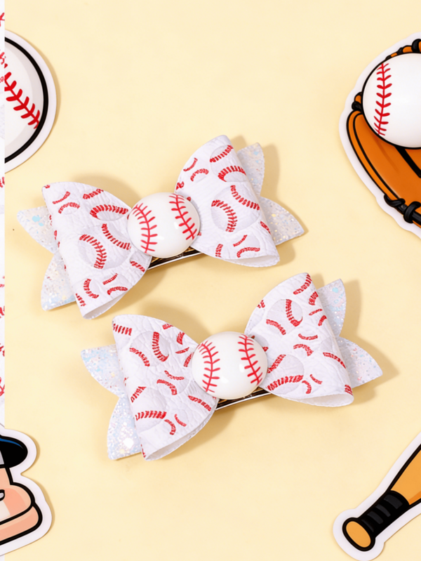 2 Pieces Baseball Fan Exclusive Shiny Bowknot Hairpins. White Base With Full Printed Baseball Patterns And Three-Dimensional Decorative Glitter Accessories. As A Thematic Accessory, They Coordinate With The Team's Clothing To Create An Immersive Viewing Outfit. At Baseball-Themed Parties, They Are Eye-Catching Items That Help Quickly Blend Into The Atmosphere., Claw Clips