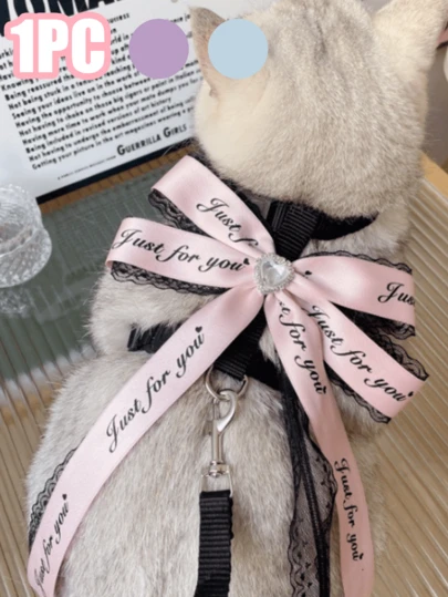 一套可爱猫咪蝴蝶结设计牵引绳套装，一套时尚宠物蝴蝶结装饰牵引绳套装，高品质时尚防逃脱猫咪胸背带牵引绳，柔软舒适，适合户外使用，适用于小型/中型猫狗