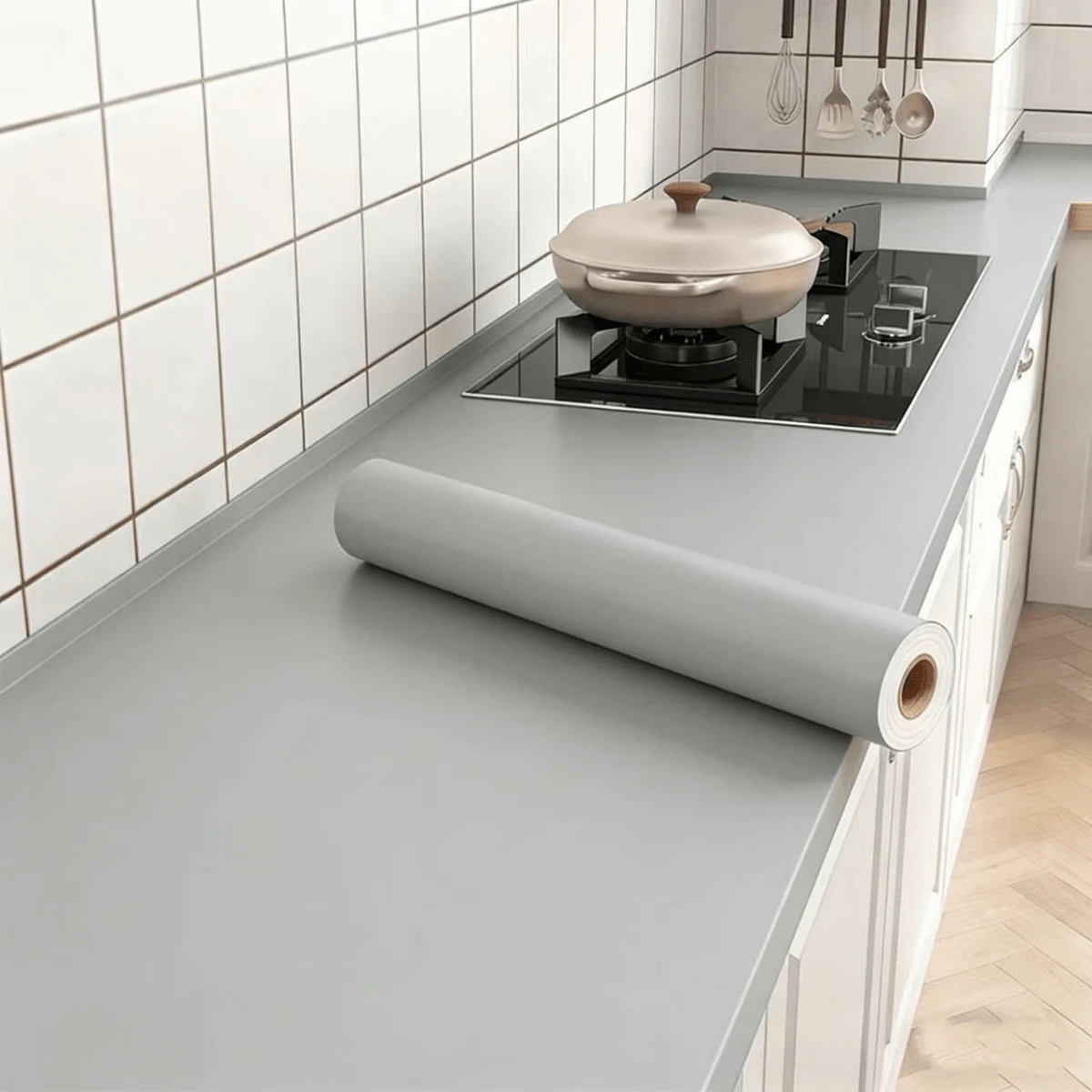 Papel de Parede Autoadesivo Minimalista Cinza (1 Rolo), Impermeável, Resistente a Óleo, Removível, Ideal para Bancadas de Cozinha, Armários, Paredes, Decoração de Ambientes, Sala de Estar, Banheiro, Reforma Residencial, Renovação de Móveis, Decoração DIY, Material de Revestimento de Parede Durável, Fácil de Instalar, Ideal para Renovar sua Casa