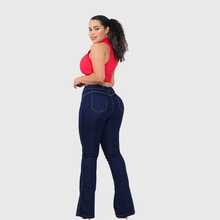 Women's Flare Jeans With Marbled Texture, Shaping Effect, Plus Size, Curve Style, Simple Casual Style, Pockets, Zipper, Button Closure, Office Wear, Autumn/Winter - Softened. - View 2