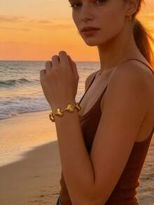 VceTd 1条朋克浪漫风格不锈钢链手链，带有闪亮的3D心形元素，适合女士时尚穿搭或派对佩戴。 - 金黃色 - 查看 6