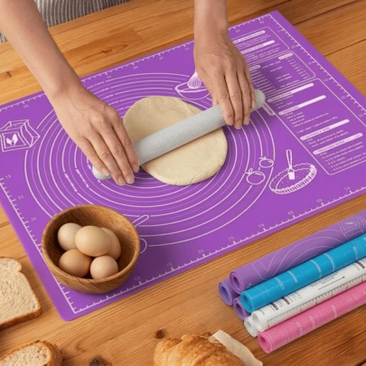 2pcs Baking Mat And Rolling Pin Set, Includes Non-Stick Textured Plastic Rolling Pin And EVA Baking Mat - Essential Baking Tools For Home Kitchen, Suitable For Making Dumplings, Pizza, Pastries, Bread, Noodles, Cookies And More. Multifunctional Kitchen Tools, Kitchen Accessories, Dough Rolling Pin, Premium Rolling Pin, Kneading Tool, Kitchen Baking Tools