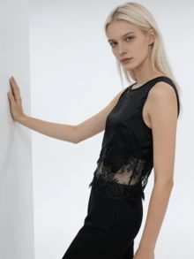 Women's Black Lace Satin Sleeveless Crop Top  Soft Silky Halter Tank For Party  Date Night - 黑色 - 查看 3
